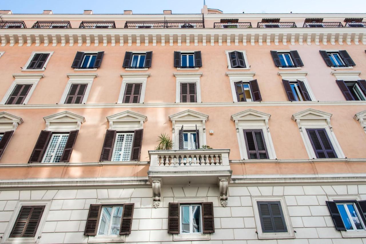 Lombardia40 Luxury Suites โรม ภายนอก รูปภาพ