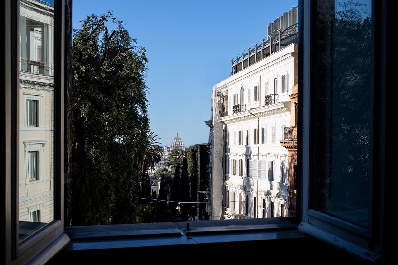 Lombardia40 Luxury Suites โรม ภายนอก รูปภาพ